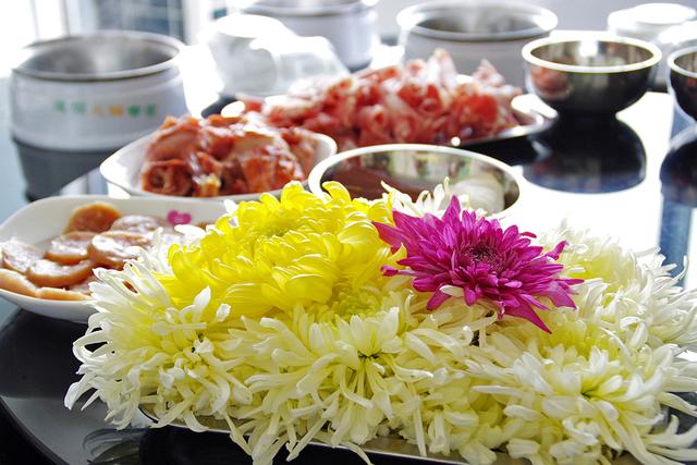 北京慧田蔬菜种植专业合作社推出特色菊花宴